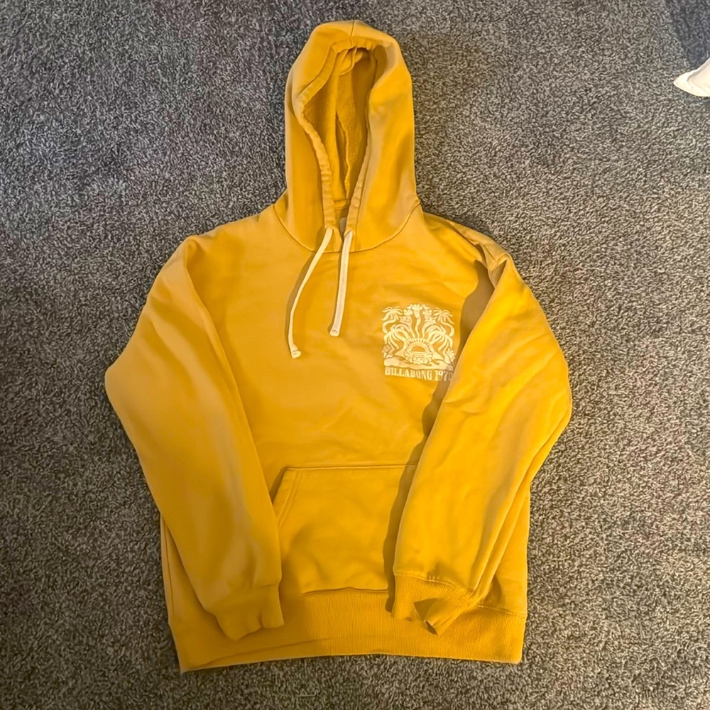 cute billabong beach hoodie size medium